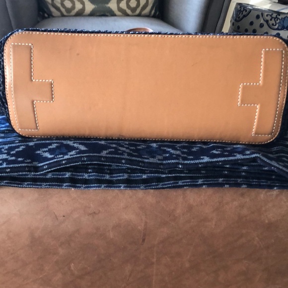 Tory Burch woven bag - Picture 3 of 8